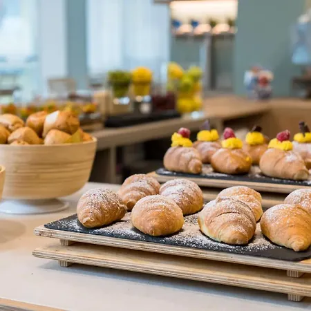 Hotel Il Mulino - Colazione A Buffet E Parcheggio Privato 3*